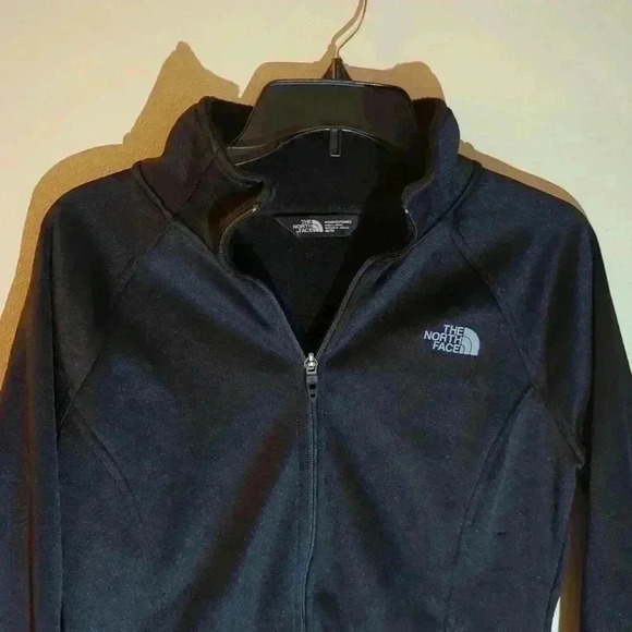 The North Face, medium, black jacket - Picture 3 of 7